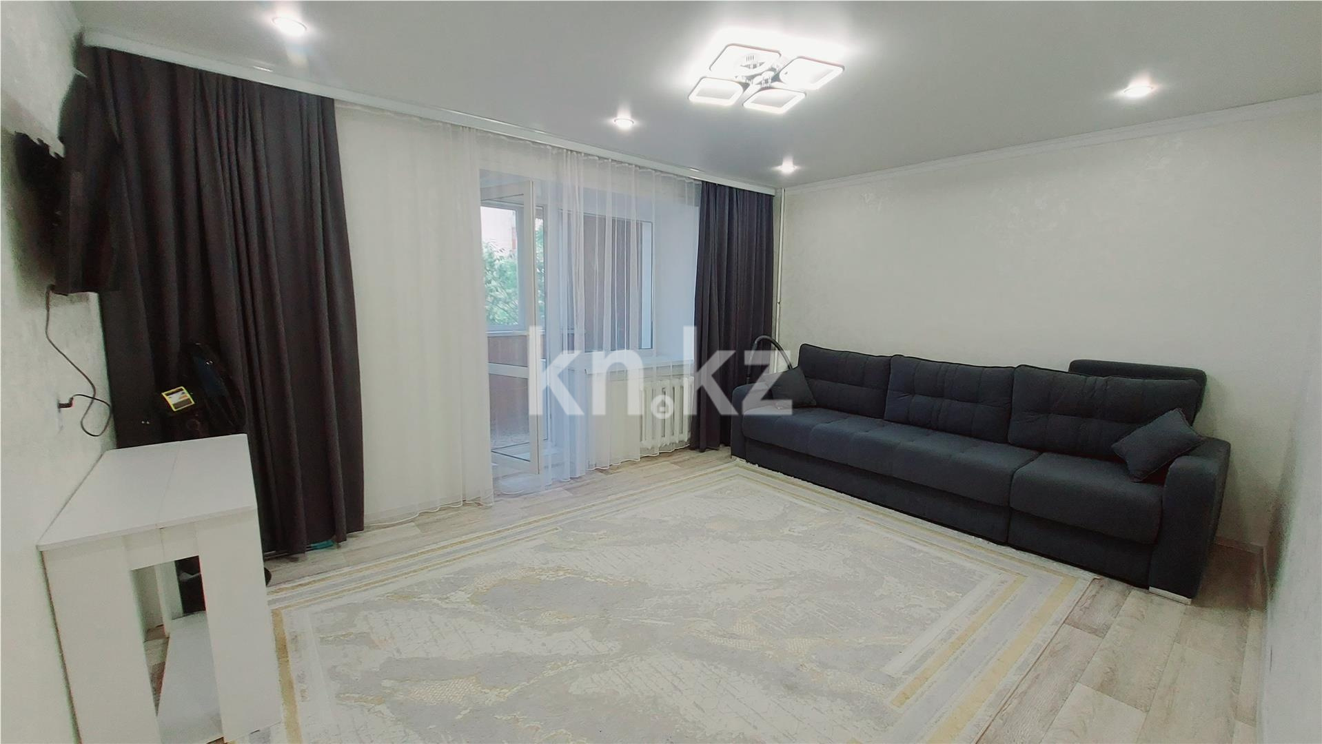 Продажа 3-комнатной квартиры, 61 м² в Караганде
