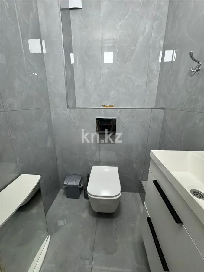 Продажа 3-комнатной квартиры, 99 м², ул. Сауран, дом  7 в Астане - фото 6