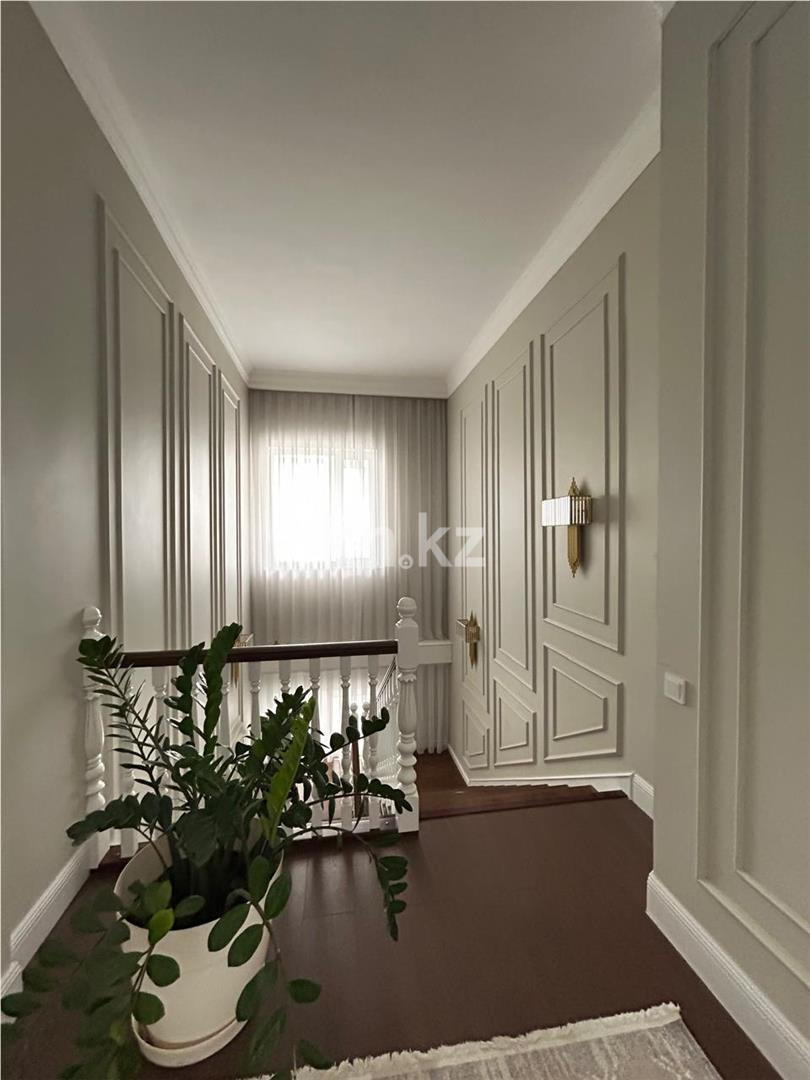 Продажа 5-комнатной квартиры, 223.3 м², ул. Керей, Жанибек хандар в Астане - фото 20