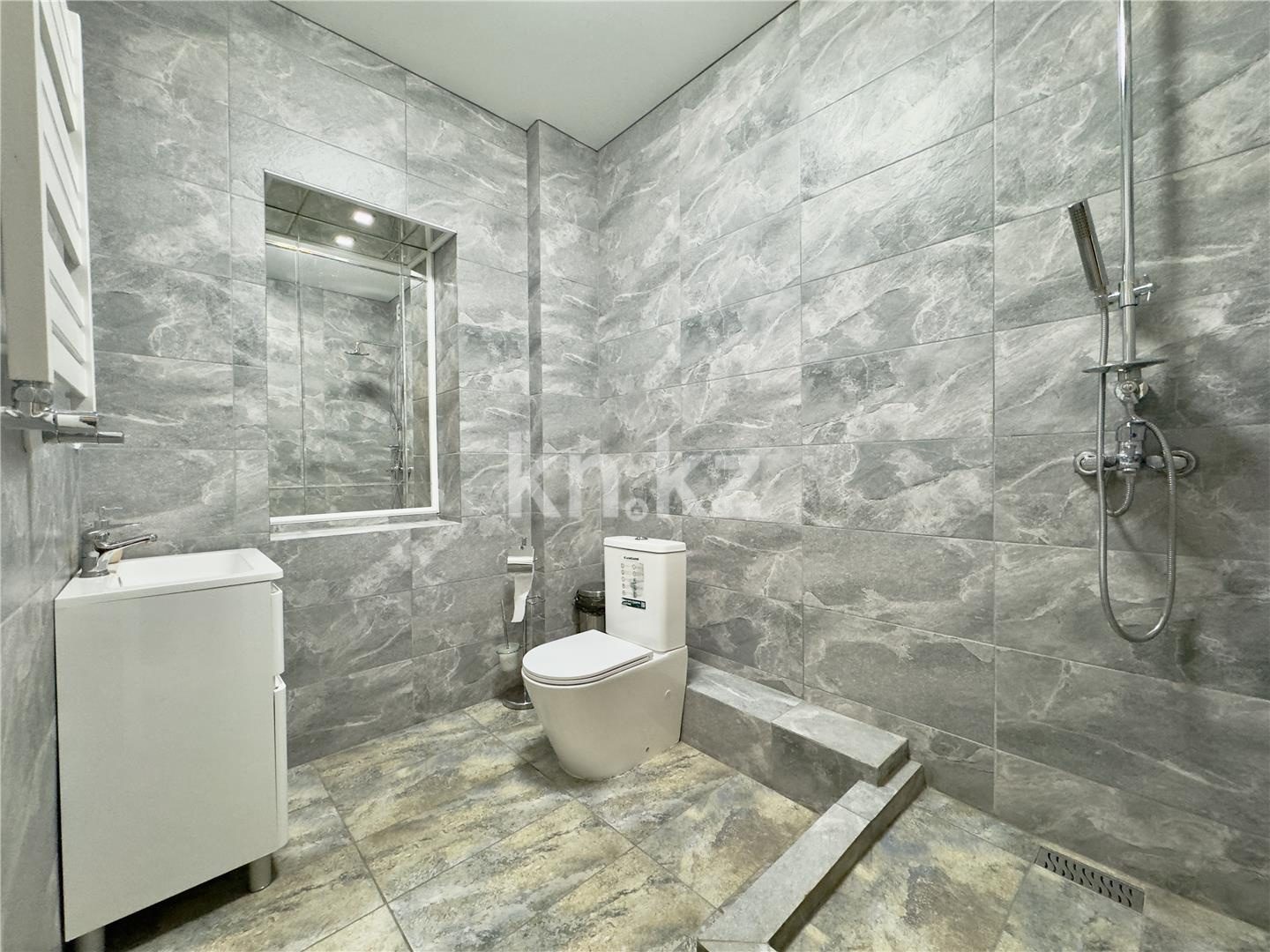 Продажа 6-комнатного дома, 516 м² в Караганде - фото 9