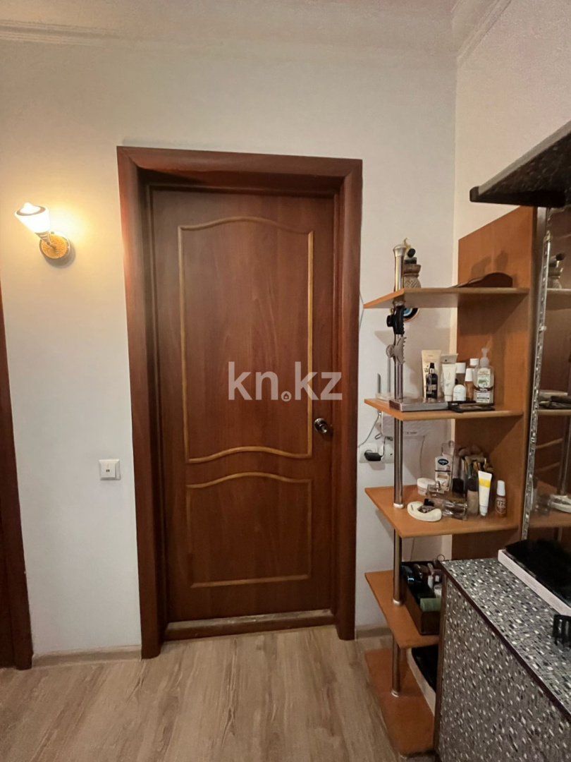 Продажа 3-комнатной квартиры, 63 м², ул. Таттимбета в Караганде - фото 10