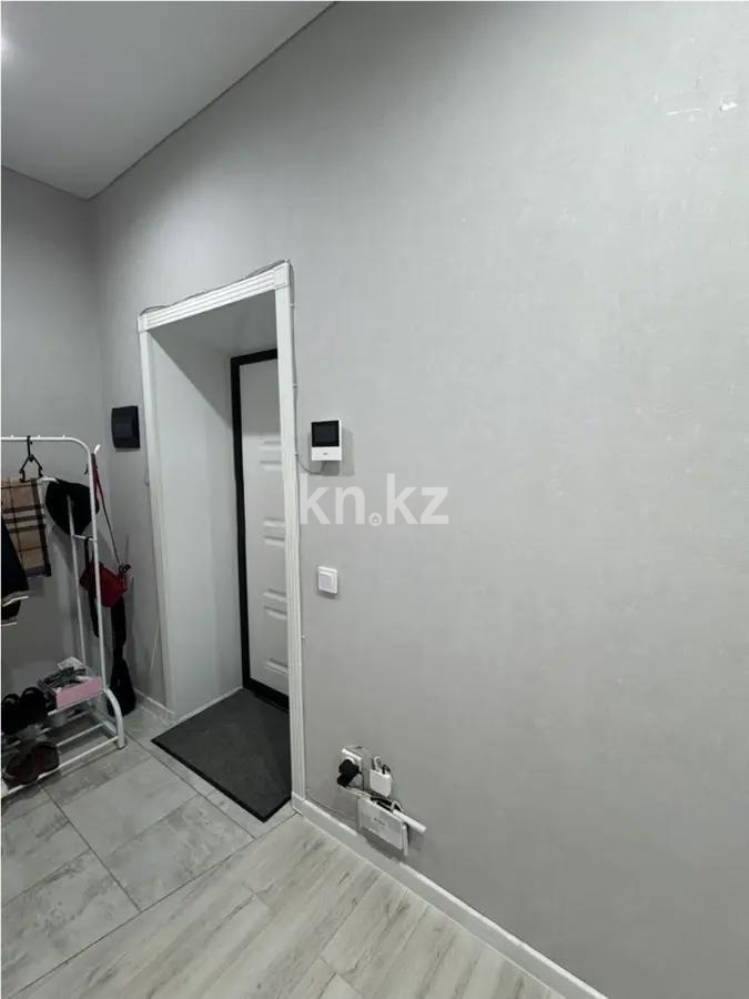 Продажа 1-комнатной квартиры, 44 м², ул. Букетова, дом  3/3 в Караганде - фото 5