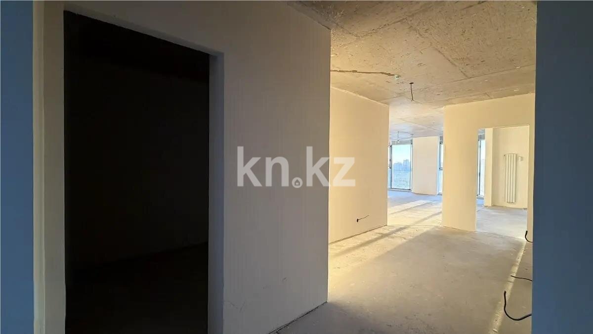 Продажа 4-комнатной квартиры, 185.5 м² в Астане - фото 3