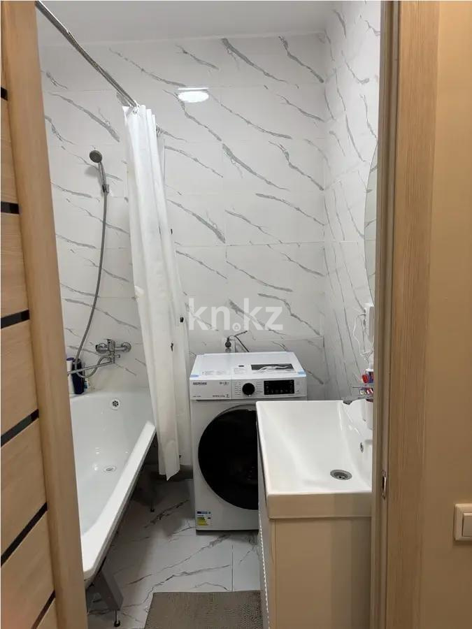 Продажа 2-комнатной квартиры, 55 м², ул. Сарыарка, дом  1 в Алматы - фото 4