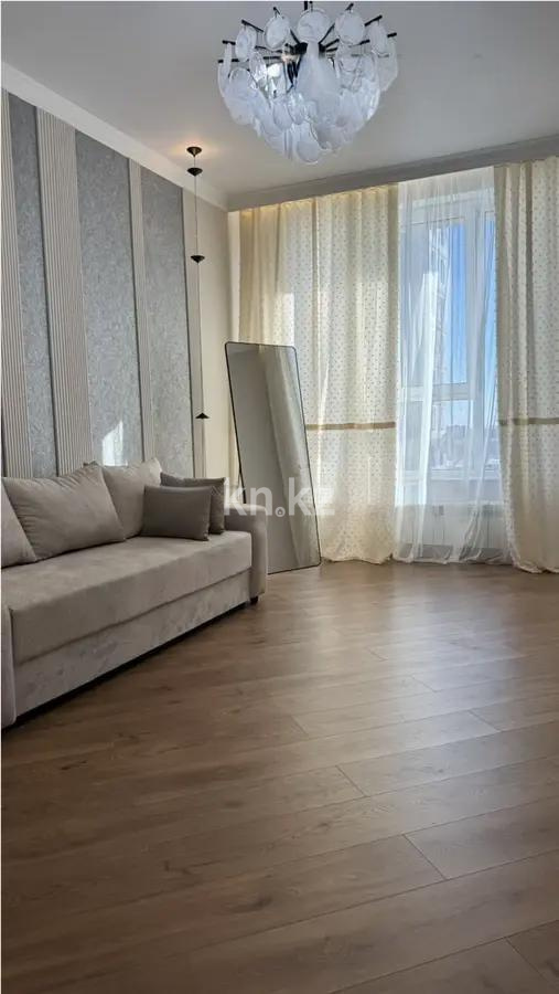 Продажа 1-комнатной квартиры, 42 м² в Астане