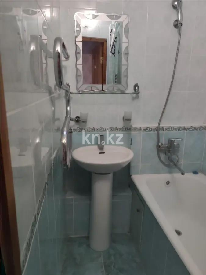 Продажа 3-комнатной квартиры, 69 м², ул. Тургута Озала, дом  240 в Алматы - фото 7