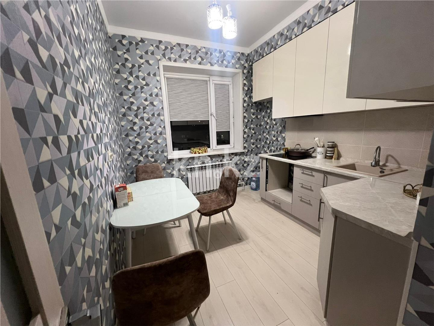 Продажа 3-комнатной квартиры, 67 м², ул. Дюсембекова в Караганде - фото 7