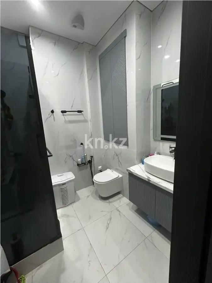 Продажа 2-комнатной квартиры, 76 м² в Караганде - фото 3
