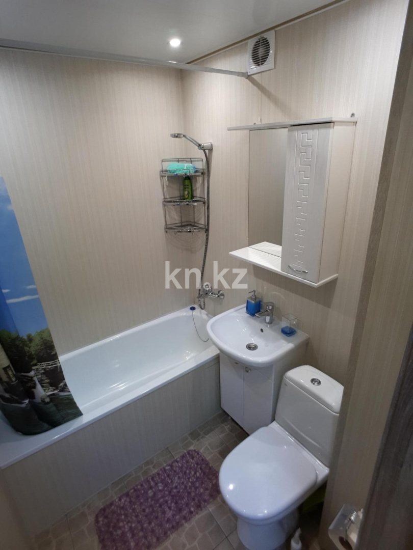 Аренда 1-комнатной квартиры посуточно, 32 м², ул. Потанина, дом  19 в Усть-Каменогорске - фото 12