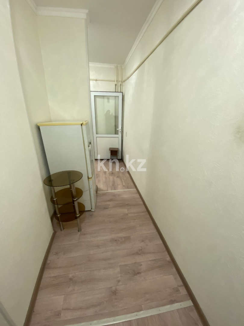 Продажа 1-комнатной квартиры, 40 м², мкр-н 8, дом  22 в Таразе - фото 2