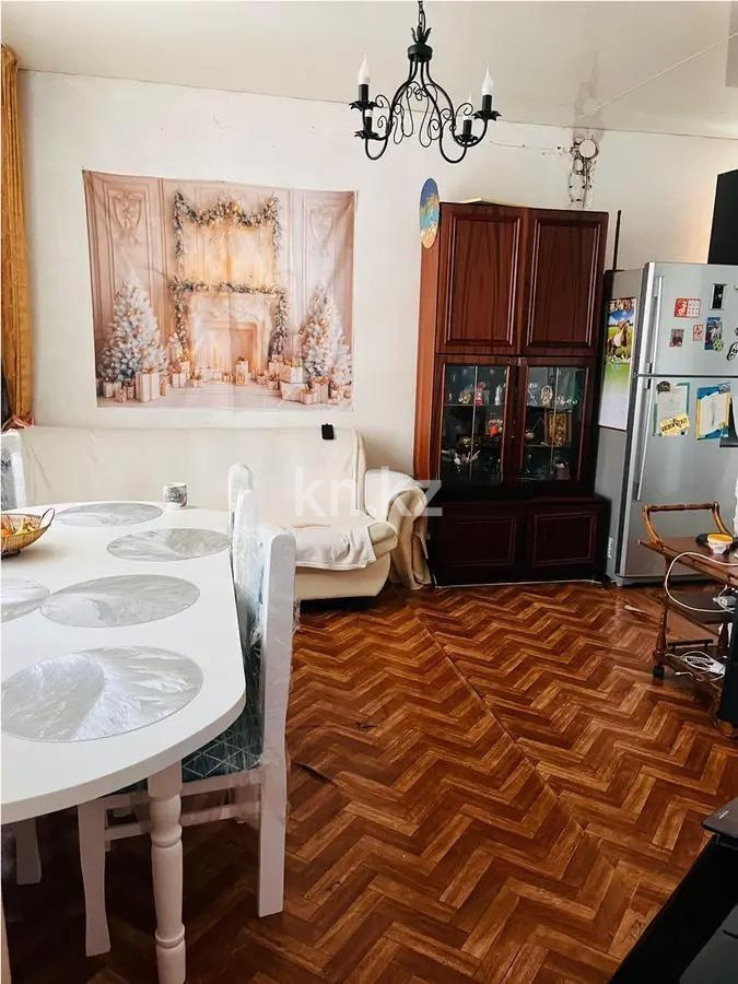 Продажа 3-комнатной квартиры, 73 м² в Караганде