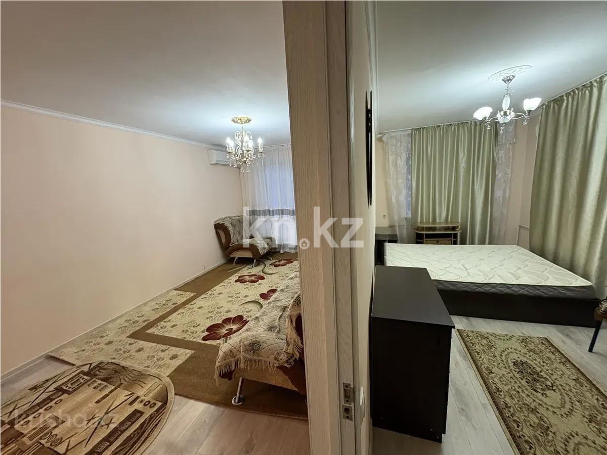Продажа 2-комнатной квартиры, 45 м², 6 мкр., дом  43 в Алматы - фото 2