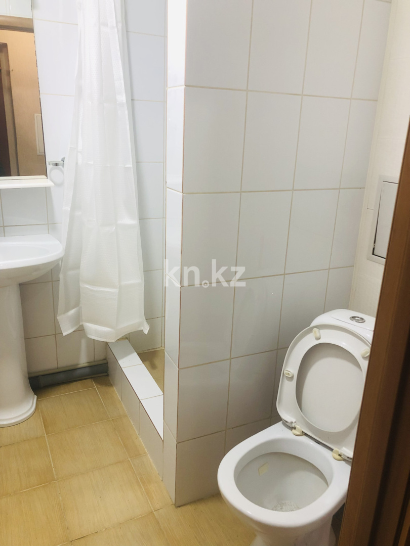 Аренда 1-комнатной квартиры, 30 м² в Уральске - фото 8