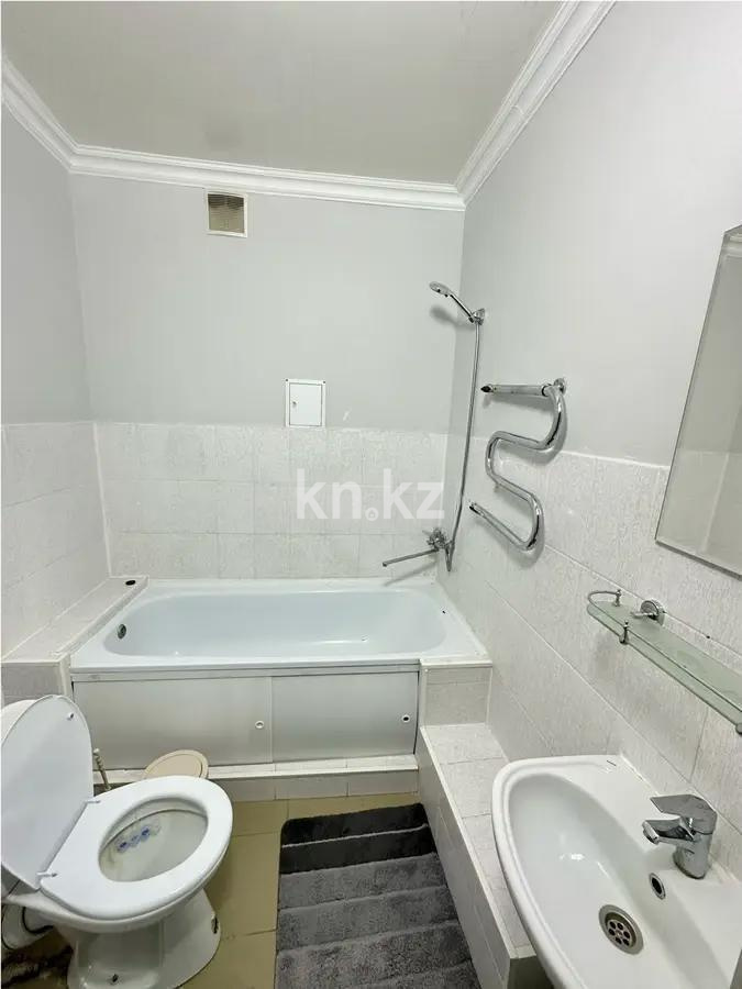 Продажа 2-комнатной квартиры, 70 м², пр. Райымбека, дом  481/1 в Алматы - фото 4