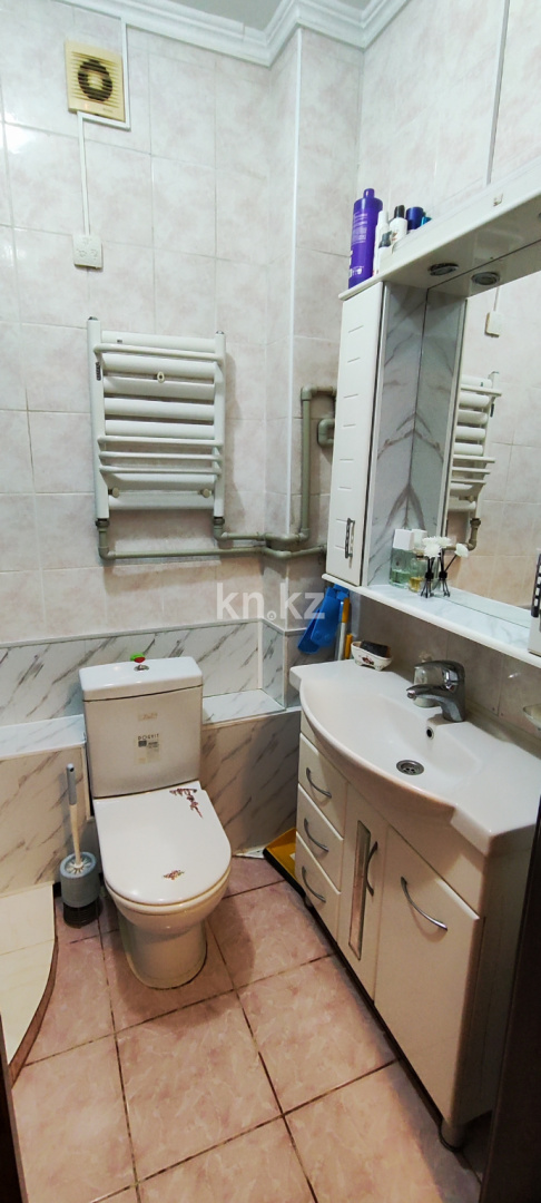 Продажа 3-комнатной квартиры, 82.4 м², пр. Республики, дом  40а в Шымкенте - фото 10