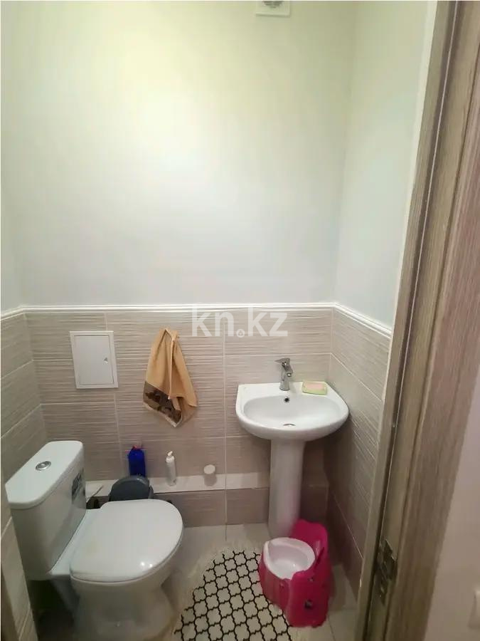 Продажа 2-комнатной квартиры, 65 м², ул. Нажимеденова, дом  34 в Астане - фото 3