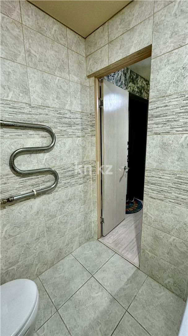 Продажа 1-комнатной квартиры, 32 м², мкр-н 12 в Караганде - фото 6