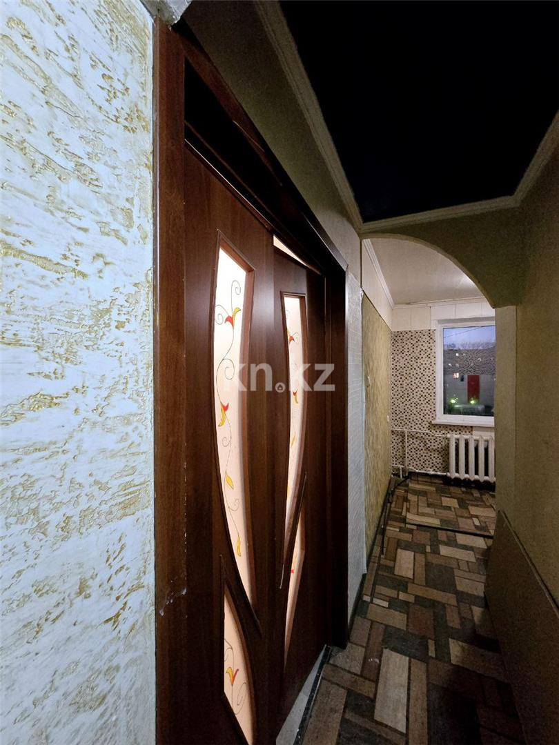 Продажа 2-комнатной квартиры, 42 м², пр. Момышулы в Темиртау - фото 6