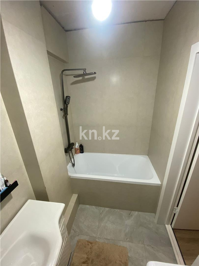 Продажа 3-комнатной квартиры, 84 м² в Астане - фото 14