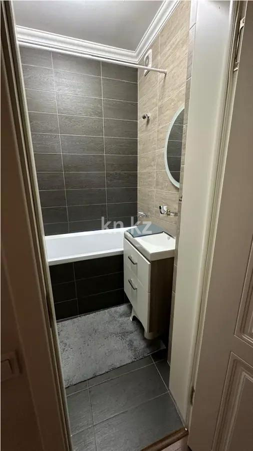 Продажа 3-комнатной квартиры, 92 м², ул. Толе би, дом  286/1 в Алматы - фото 6