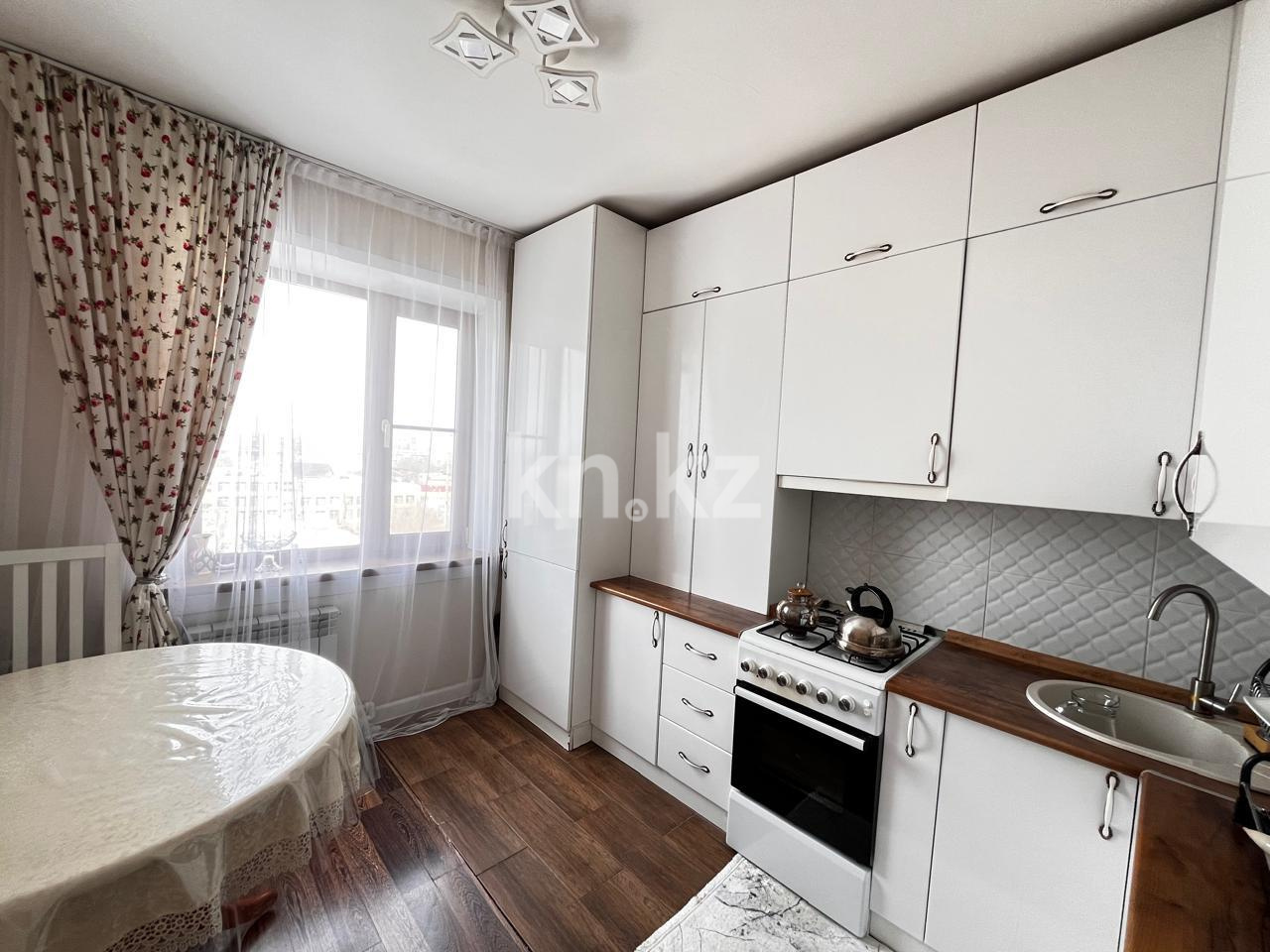 Продажа 4-комнатной квартиры, 78 м², ул. Рыскулова, дом  27 в Караганде - фото 10