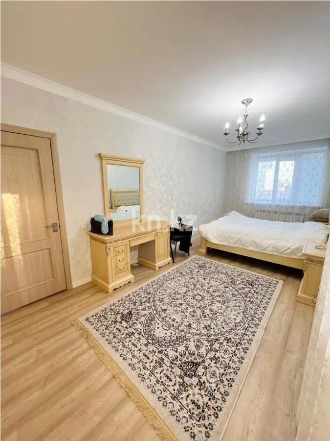 Продажа 4-комнатной квартиры, 104 м² в Астане
