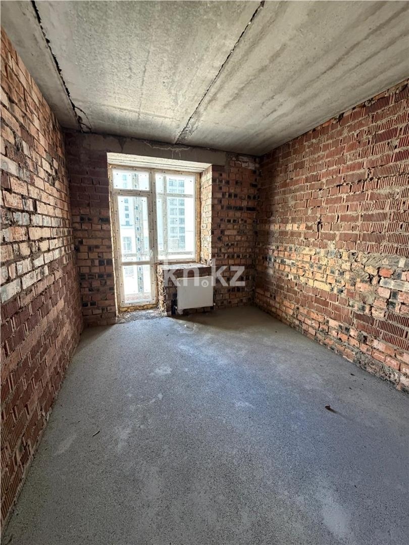 Продажа 3-комнатной квартиры, 80.6 м² в Астане - фото 4