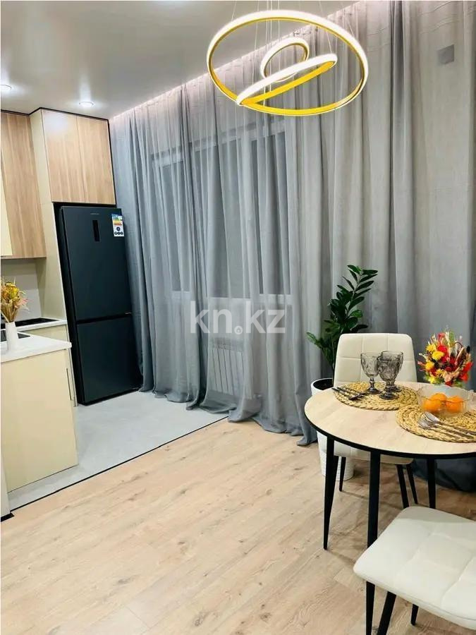 Продажа 2-комнатной квартиры, 73 м², пр. Назарбаева, дом  36/1 в Алматы - фото 3