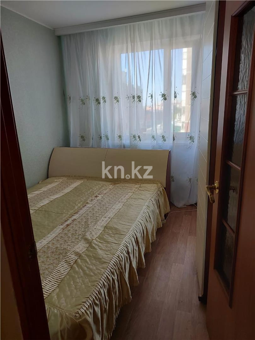 Продажа 4-комнатной квартиры, 75 м², мкр-н Степной-4, дом  33 в Караганде - фото 3