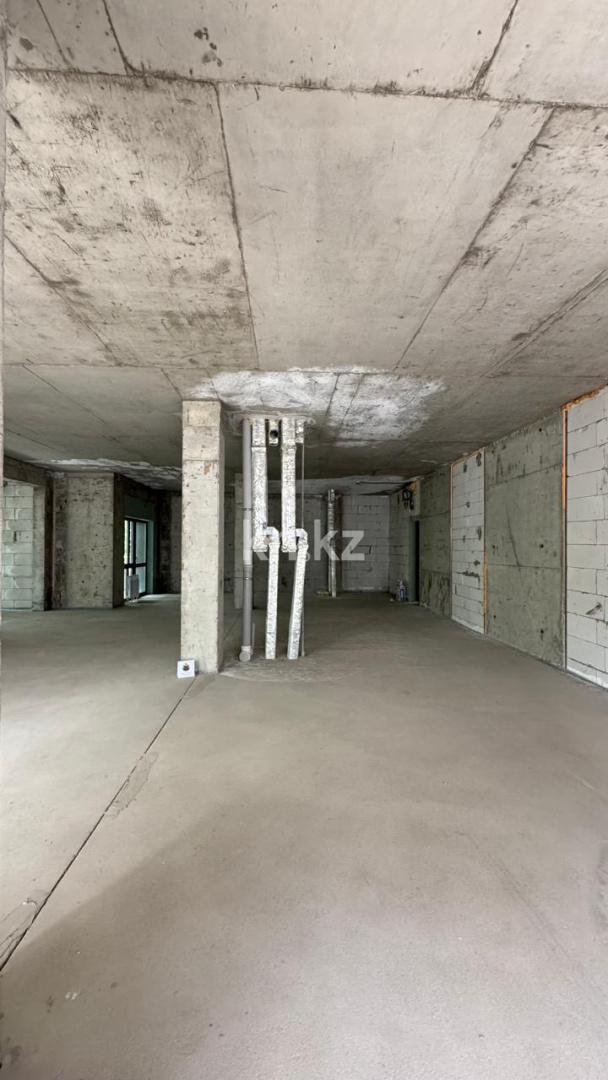 Продажа 4-комнатной квартиры, 130 м² в Алматы