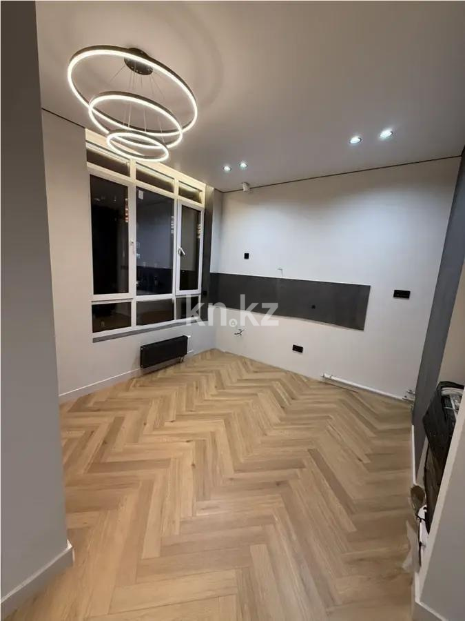 Продажа 3-комнатной квартиры, 84 м², ул. Е-882, дом  7 в Астане - фото 4