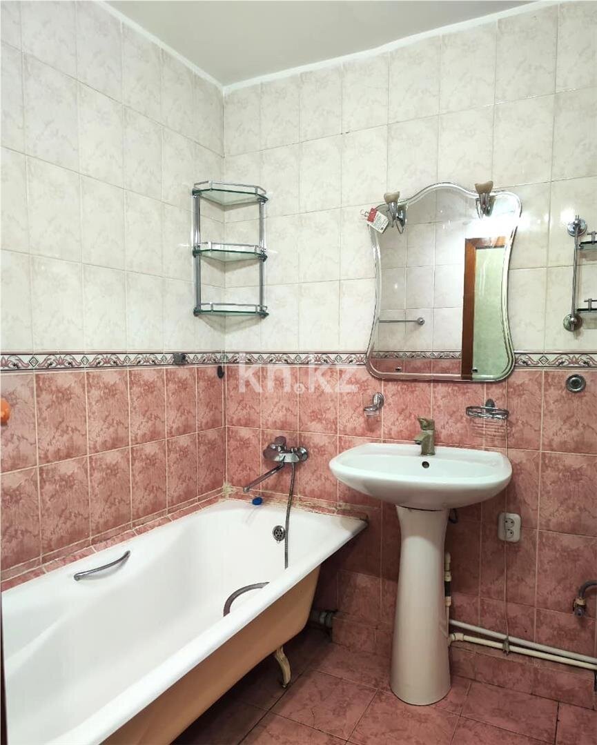 Продажа 1-комнатной квартиры, 36 м² в Караганде - фото 4