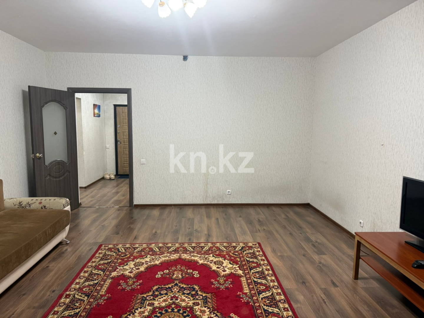 Продажа 2-комнатной квартиры, 85 м², пр. Шахтеров в Караганде - фото 2