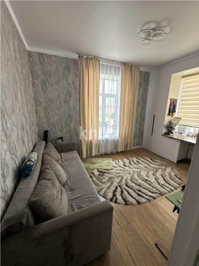Продажа 3-комнатной квартиры, 80 м² в Караганде