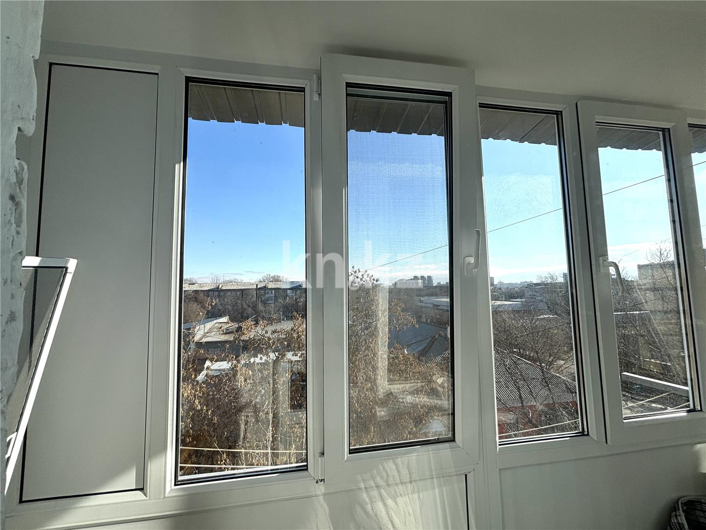 Продажа 3-комнатной квартиры, 60 м², ул. Крылова в Караганде - фото 9