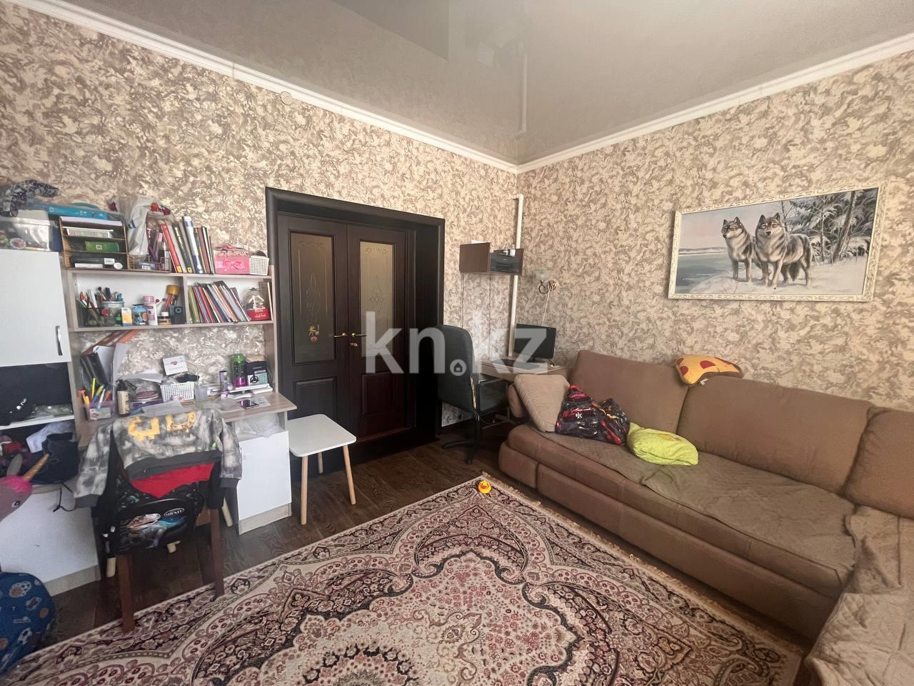 Продажа 2-комнатной квартиры, 56 м², ул. Гвардейская, дом  20 в Караганде