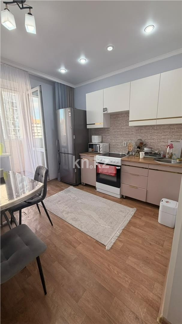 Продажа 1-комнатной квартиры, 37 м² в Караганде - фото 11