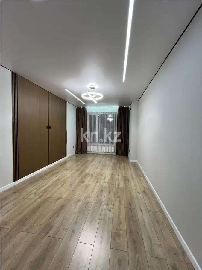 Продажа 2-комнатной квартиры, 62.3 м² в Астане