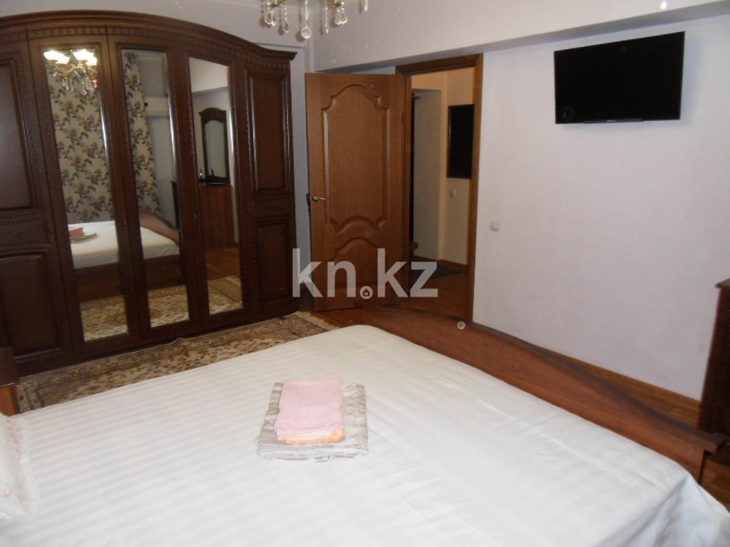 Аренда 1-комнатной квартиры посуточно, 36 м², ул. Карасай батыра, дом  108 - ул. Муратбаева в Алматы