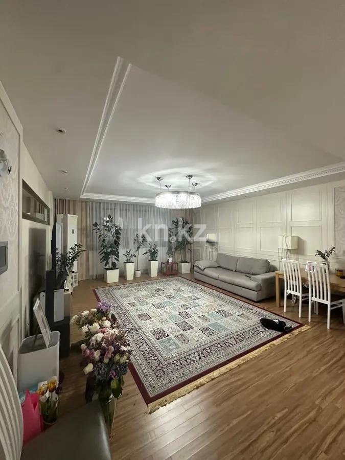 Продажа 4-комнатной квартиры, 178 м² в Астане