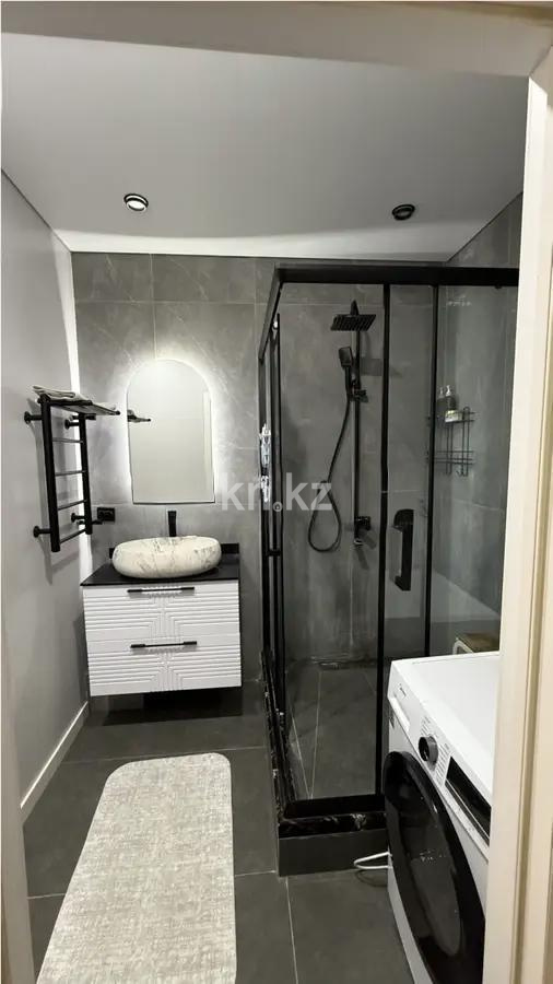 Продажа 2-комнатной квартиры, 70 м², ул. К. Шарипова, дом  206/9 в Алматы - фото 4