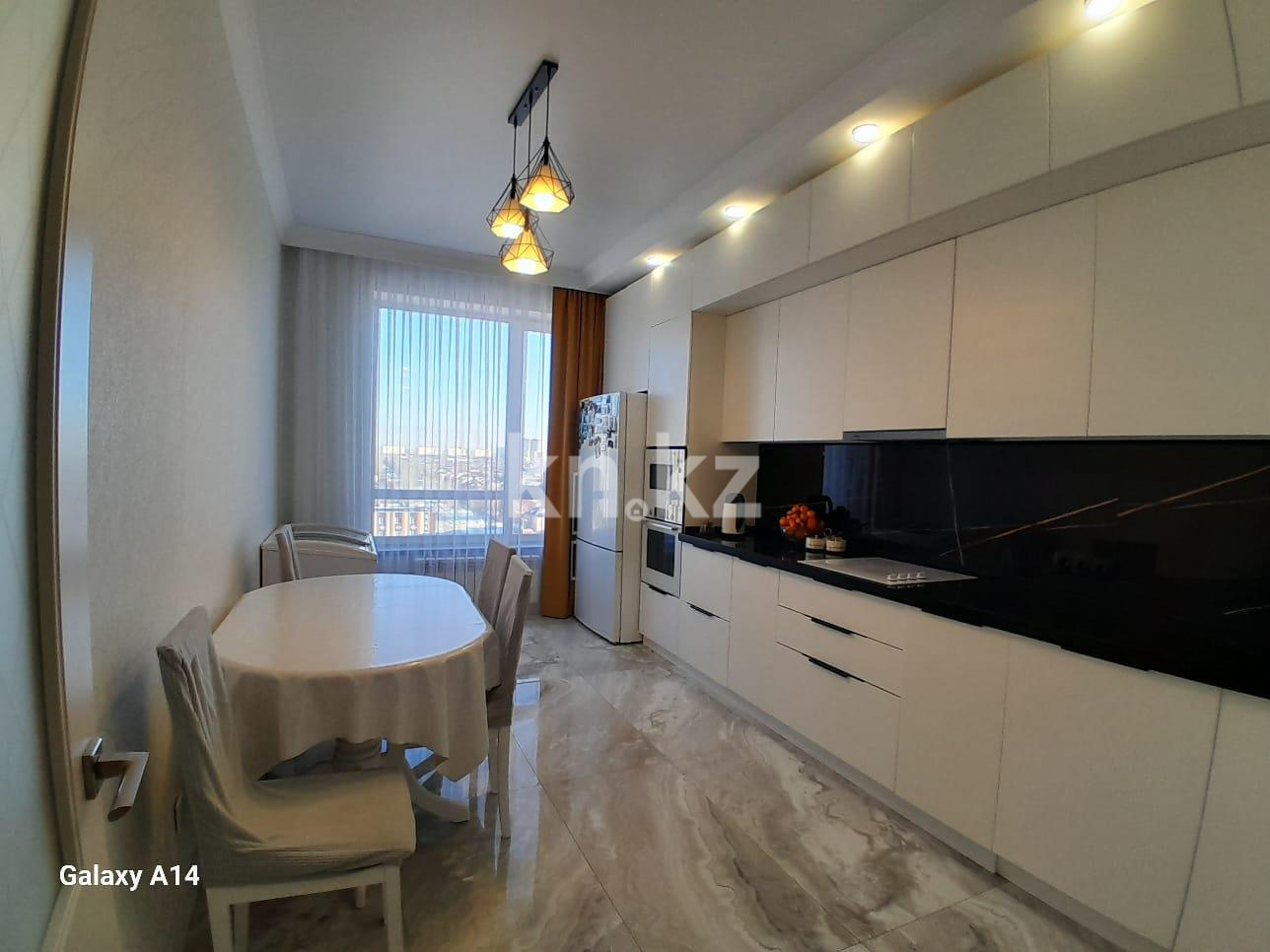 Продажа 4-комнатной квартиры, 126 м², ул. Сатпаева в Астане - фото 10
