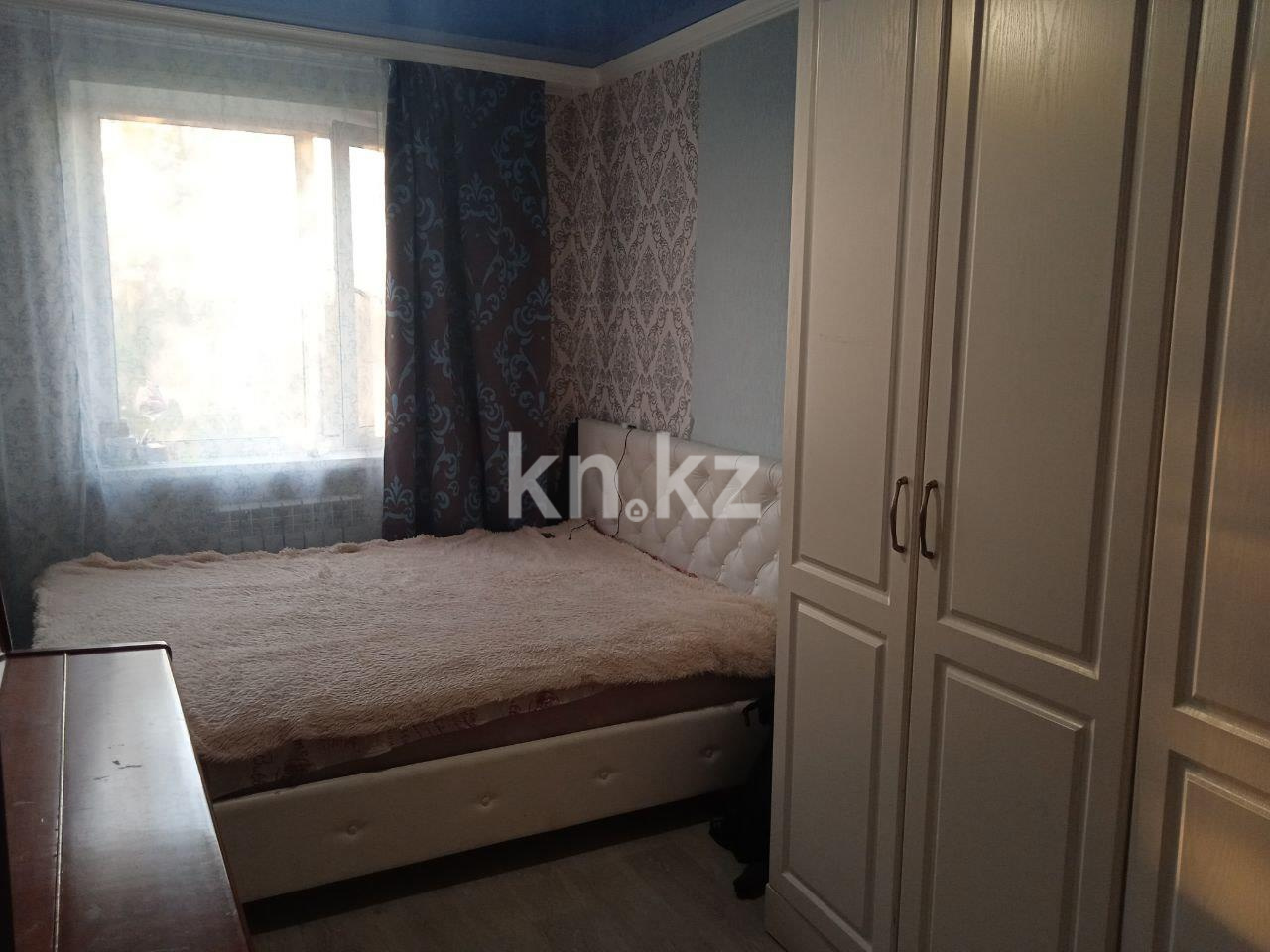 Продажа 3-комнатной квартиры, 57 м², 12-й мкр., дом  38 в Караганде - фото 3