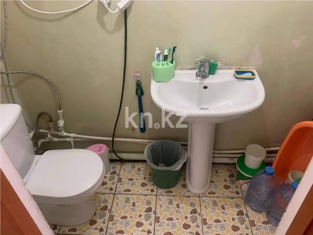 Продажа 1-комнатной квартиры, 30 м², мкр-н 16, дом  25 в Караганде - фото 4