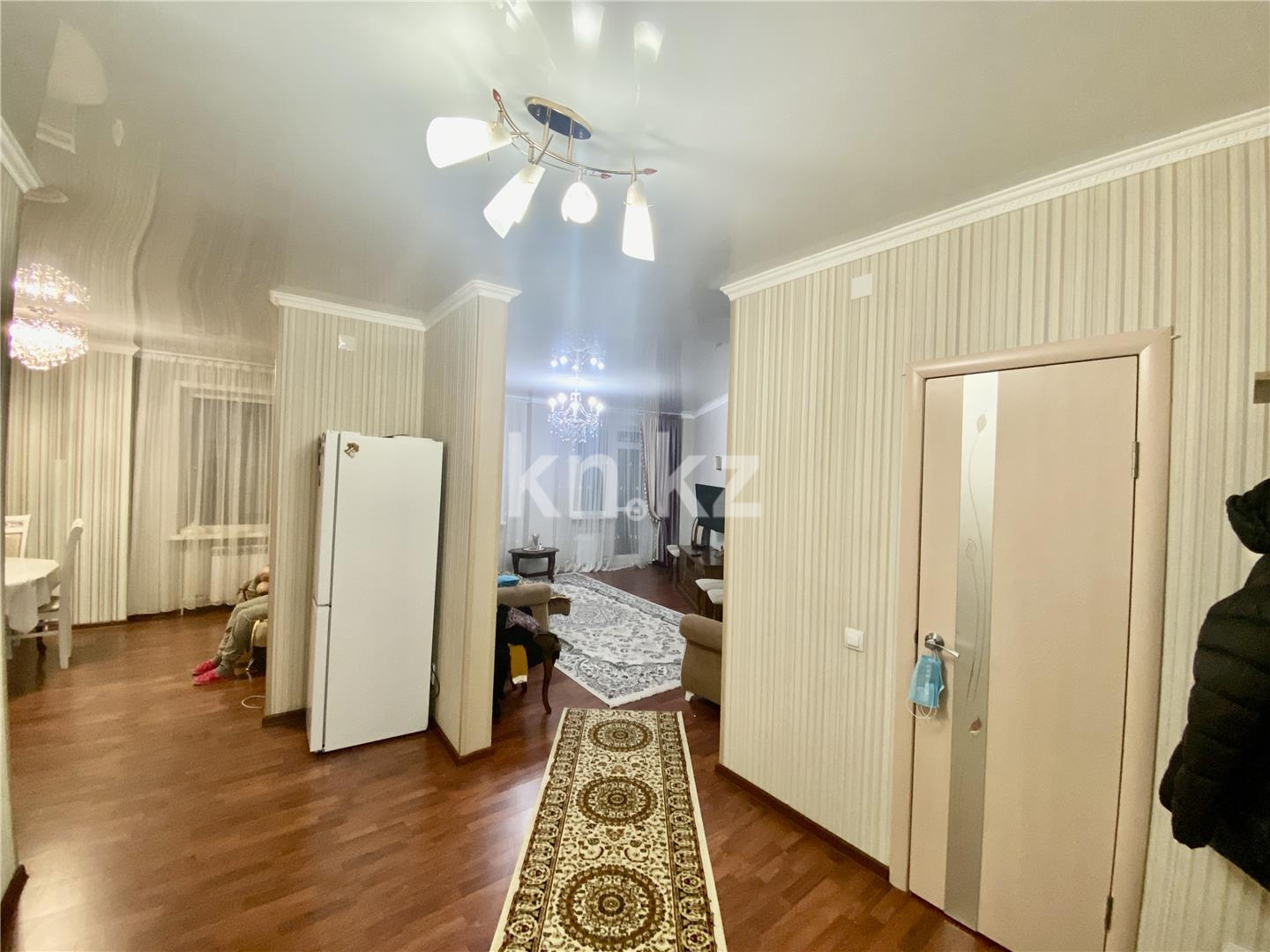 Продажа 1-комнатной квартиры, 55 м², ул. Сарыарка в Караганде - фото 14