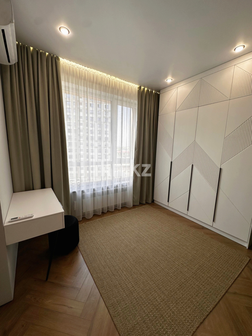 Продажа 3-комнатной квартиры, 76.4 м² в Алматы - фото 3