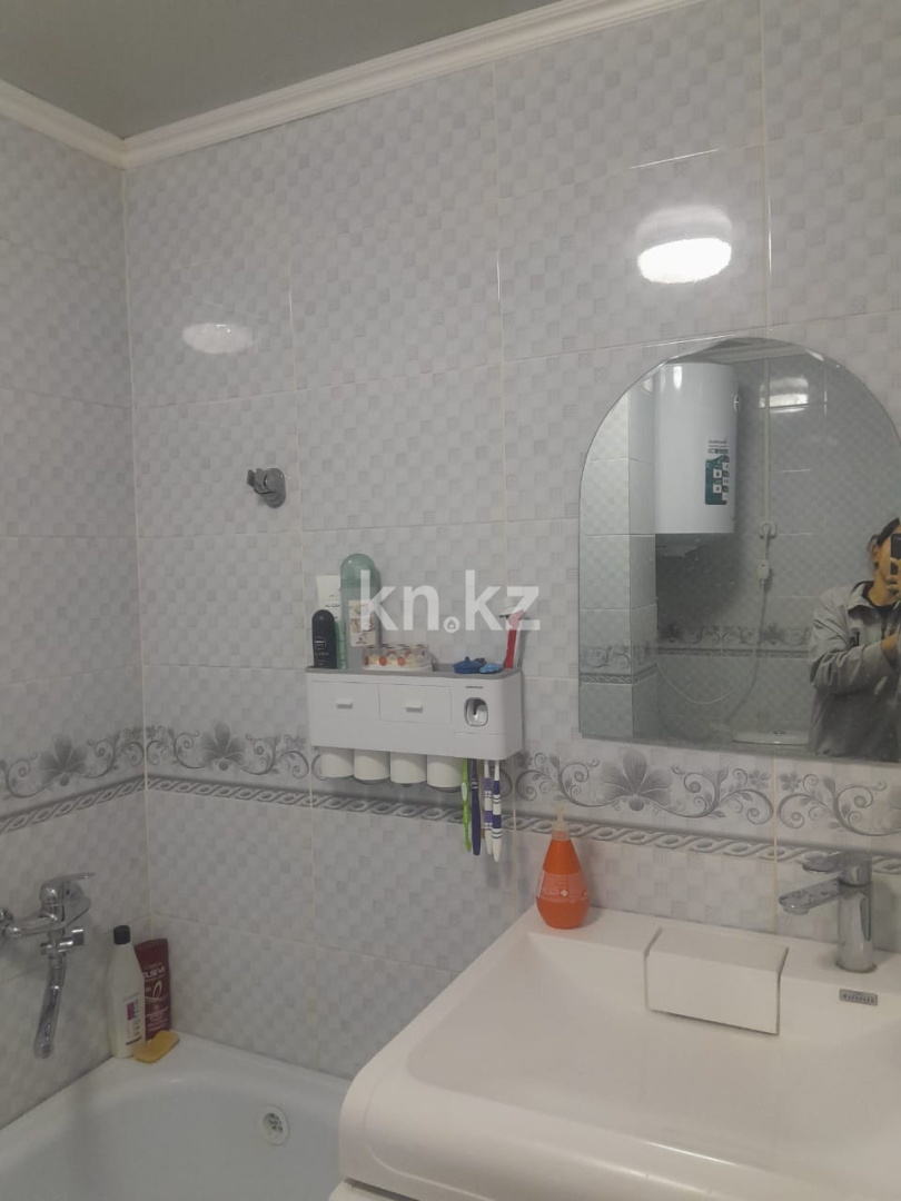 Продажа 3-комнатной квартиры, 64 м², ул. Таттимбета, дом  4 в Караганде - фото 6