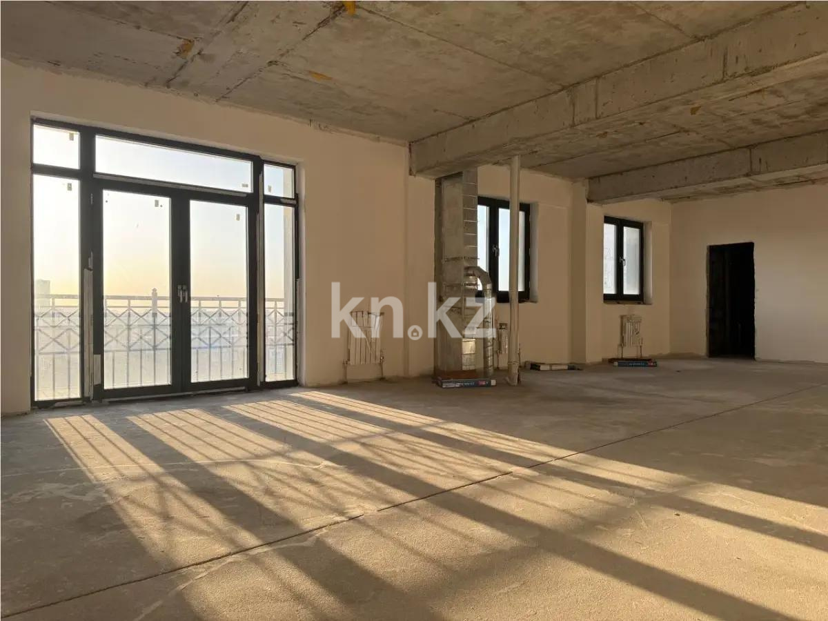 Продажа 4-комнатной квартиры, 124.3 м² в Алматы