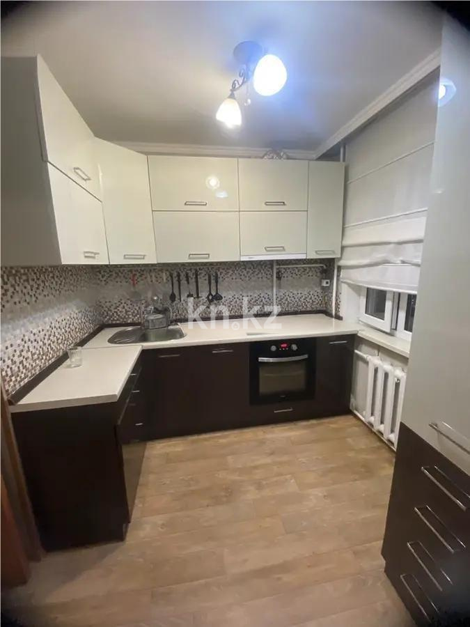 Продажа 4-комнатной квартиры, 77 м², 1 квартал, дом  2 в Караганде - фото 3