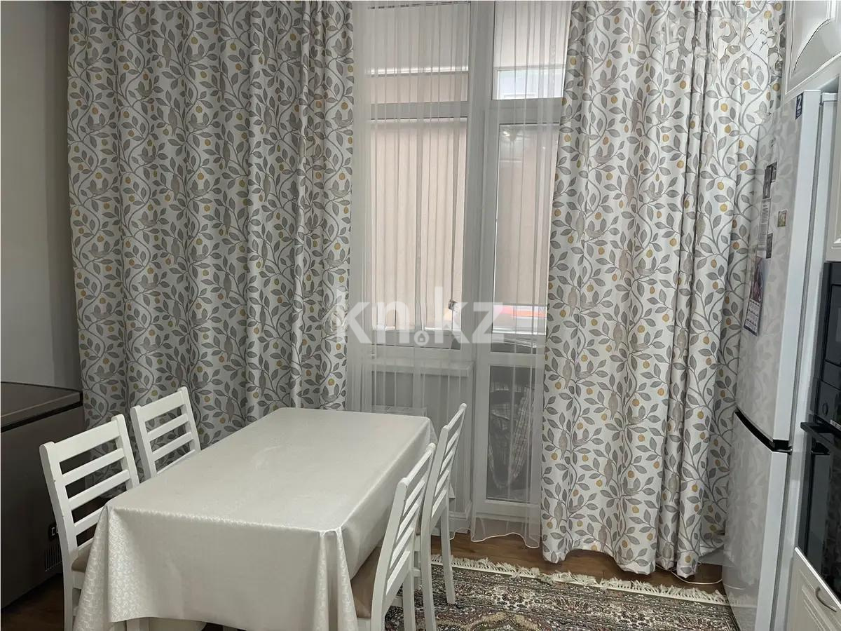 Продажа 3-комнатной квартиры, 81 м², ул. Байтурсынова, дом  16 в Астане - фото 3